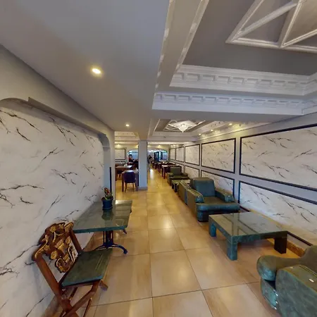 Panorama Hotel 3*