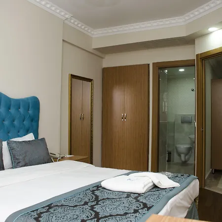 Panorama Hotell 3*